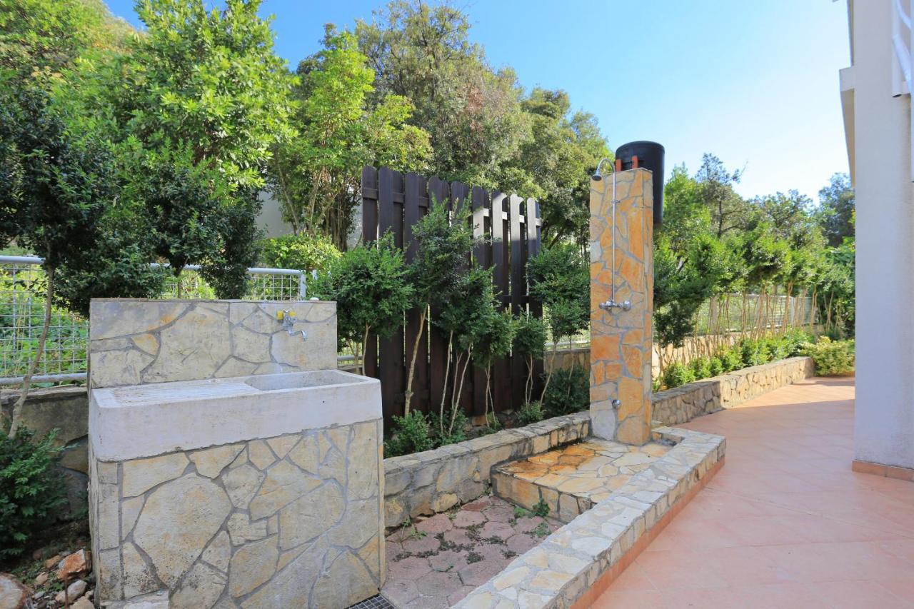 Apartments By The Sea Seget Vranjica, Trogir - 13771 Εξωτερικό φωτογραφία
