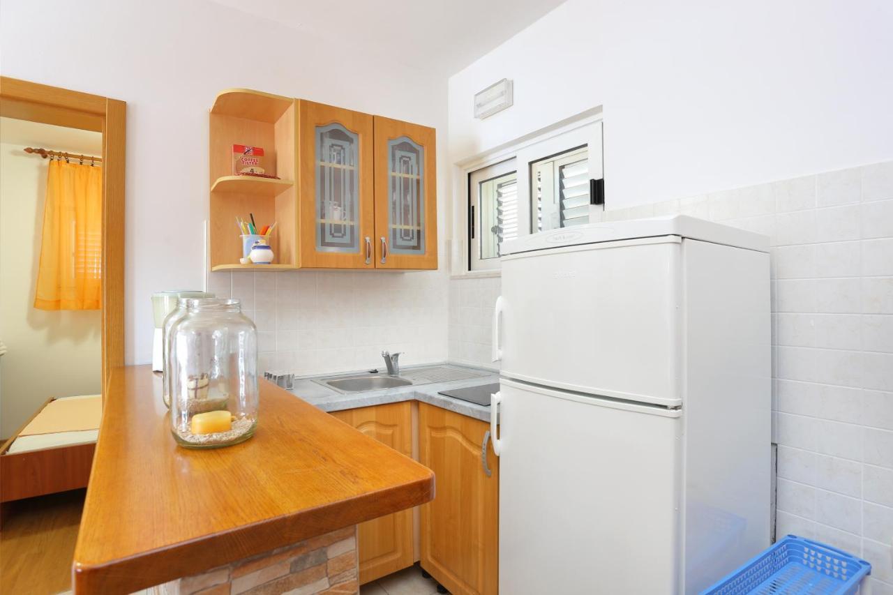 Apartments By The Sea Seget Vranjica, Trogir - 13771 Εξωτερικό φωτογραφία