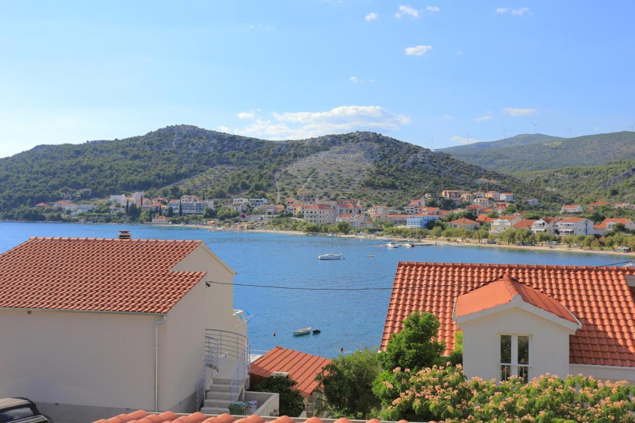 Apartments By The Sea Seget Vranjica, Trogir - 13771 Εξωτερικό φωτογραφία
